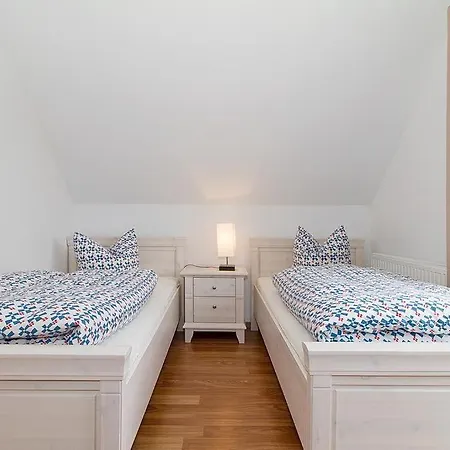 Ostseepark Ruegen Ostseepark Ruegen 24 بيت للعطل *